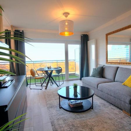 Studio Avec Vue Panoramique Et Parking Gratuit บรัสเซลส์ ภายนอก รูปภาพ