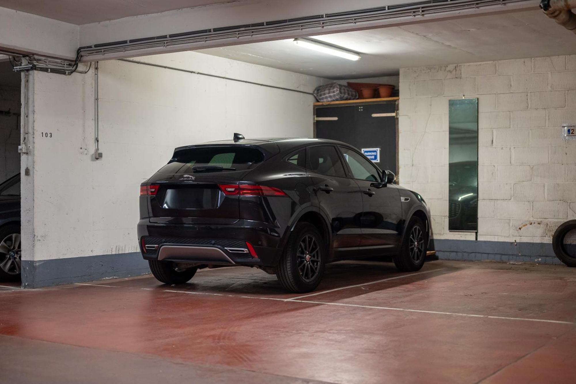 Studio Avec Vue Panoramique Et Parking Gratuit บรัสเซลส์ ภายนอก รูปภาพ